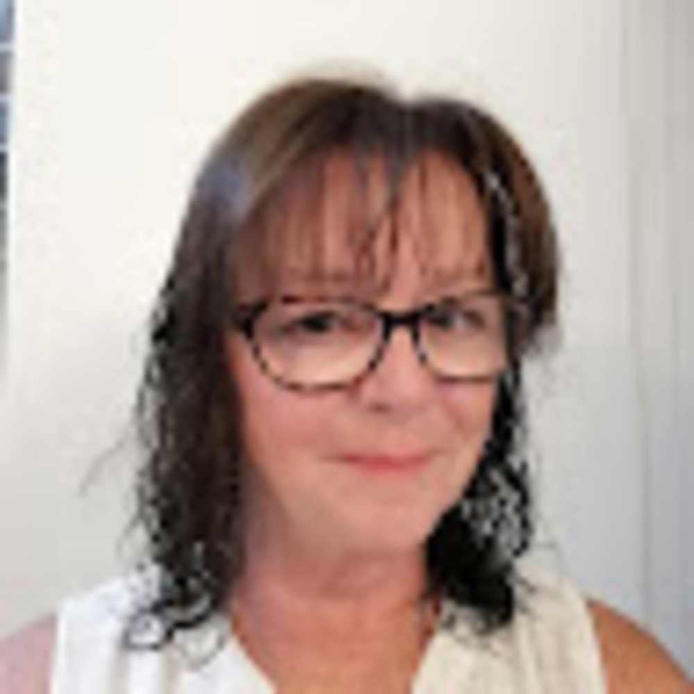 Meet your Posher, Michele